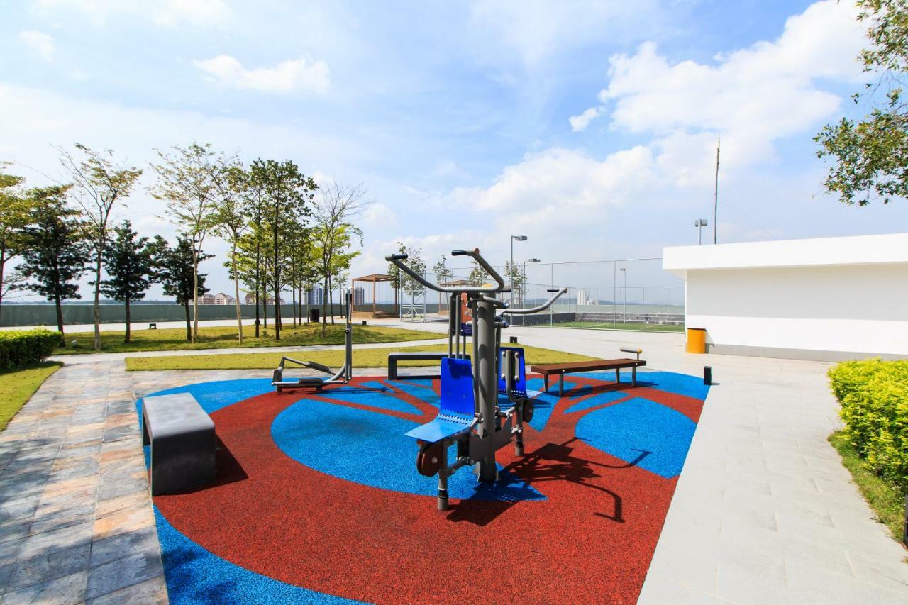 Encorp Strand Residences By Airhost Kota Damansara Dış mekan fotoğraf